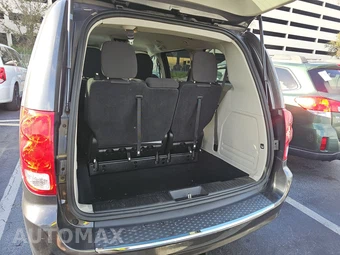 2018 Dodge Grand Caravan SE 121.2" WB - miniatura 17