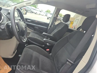 2018 Dodge Grand Caravan SE 121.2" WB - miniatura 7