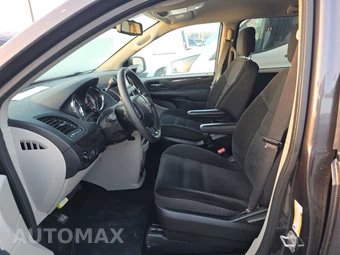 2018 Dodge Grand Caravan SE 121.2" WB - miniatura 7