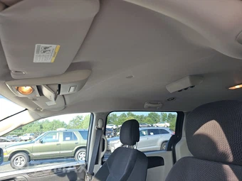 2018 Dodge Grand Caravan SE 121.2" WB - miniatura 18