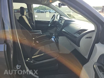 2018 Dodge Grand Caravan SE 121.2" WB - miniatura 8