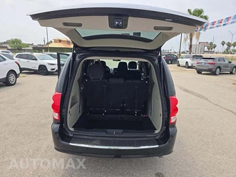 2018 Dodge Grand Caravan SE 121.2" WB - miniatura 12