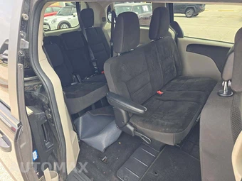2018 Dodge Grand Caravan SE 121.2" WB - miniatura 14