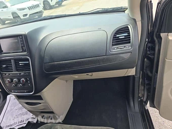 2018 Dodge Grand Caravan SE 121.2" WB - miniatura 17