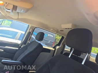 2018 Dodge Grand Caravan SE 121.2" WB - miniatura 18