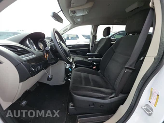 2018 Dodge Grand Caravan SE 121.2" WB - miniatura 13