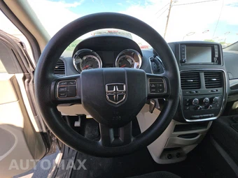 2018 Dodge Grand Caravan SE 121.2" WB - miniatura 10