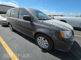 2018 Dodge Grand Caravan SE 121.2" WB - miniatura 3