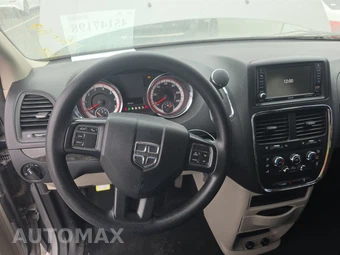 2018 Dodge Grand Caravan SE 121.2" WB - miniatura 10