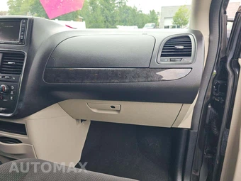 2018 Dodge Grand Caravan SE 121.2" WB - miniatura 17
