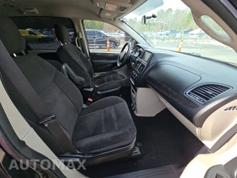 2018 Dodge Grand Caravan SE 121.2" WB - miniatura 8