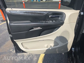 2018 Dodge Grand Caravan SE 121.2" WB - miniatura 9
