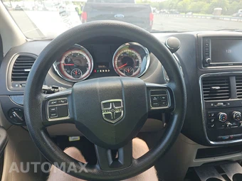 2018 Dodge Grand Caravan SE 121.2" WB - miniatura 11