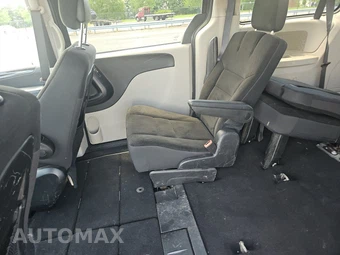 2018 Dodge Grand Caravan SE 121.2" WB - miniatura 13