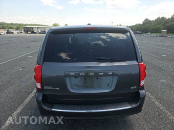 2018 Dodge Grand Caravan SE 121.2" WB - miniatura 5