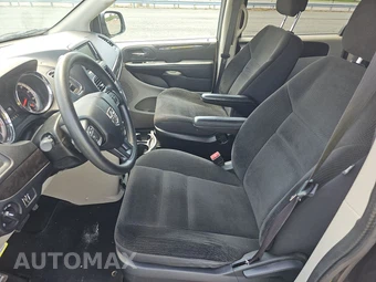 2018 Dodge Grand Caravan SE 121.2" WB - miniatura 7