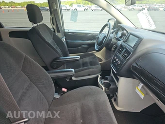 2018 Dodge Grand Caravan SE 121.2" WB - miniatura 8