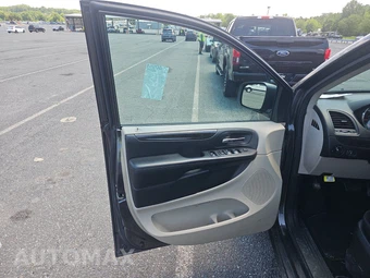 2018 Dodge Grand Caravan SE 121.2" WB - miniatura 9