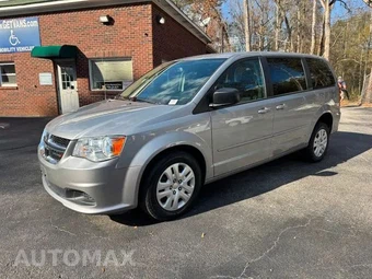 2018 Dodge Grand Caravan SE 121.2" WB - miniatura 7