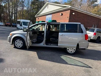 2018 Dodge Grand Caravan SE 121.2" WB - miniatura 8