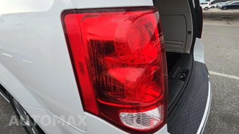 2018 Dodge Grand Caravan SE 121.2" WB - miniatura 20