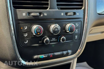 2018 Dodge Grand Caravan SE 121.2" WB - miniatura 26
