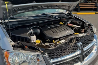 2018 Dodge Grand Caravan SE 121.2" WB - miniatura 27