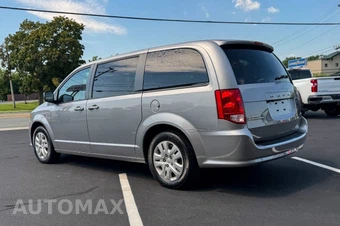2018 Dodge Grand Caravan SE 121.2" WB - miniatura 6