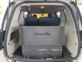 2018 Dodge Grand Caravan SE 121.2" WB - miniatura 16