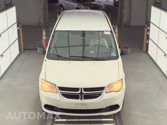 2018 Dodge Grand Caravan SE 121.2" WB - miniatura 2