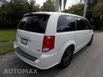2018 Dodge Grand Caravan SE Plus 121.2" WB - miniatura 8