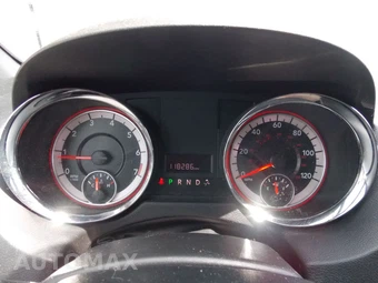 2018 Dodge Grand Caravan SE Plus 121.2" WB - miniatura 9