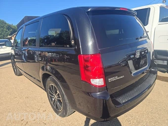 2018 Dodge Grand Caravan SE Plus 121.2" WB - miniatura 6