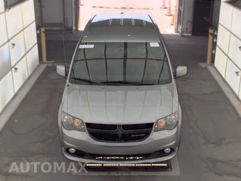 2018 Dodge Grand Caravan SE Plus 121.2" WB - miniatura 2