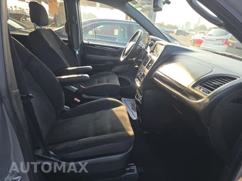 2018 Dodge Grand Caravan SE Plus 121.2" WB - miniatura 8
