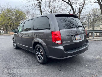 2018 Dodge Grand Caravan SE Plus 121.2" WB - miniatura 6