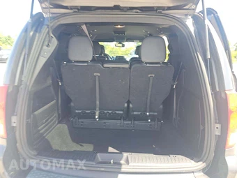 2018 Dodge Grand Caravan SXT 121.2" WB – miniatura 12