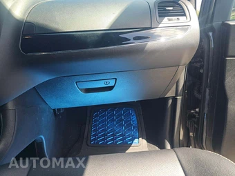 2018 Dodge Grand Caravan SXT 121.2" WB – miniatura 17