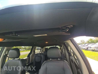 2018 Dodge Grand Caravan SXT 121.2" WB - miniatura 11
