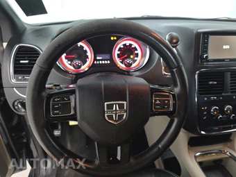 2018 Dodge Grand Caravan SXT 121.2" WB - miniatura 10