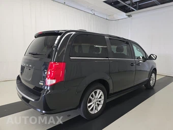 2018 Dodge Grand Caravan SXT 121.2" WB - miniatura 4