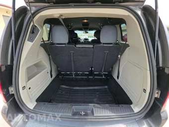 2018 Dodge Grand Caravan SXT 121.2" WB - miniatura 12