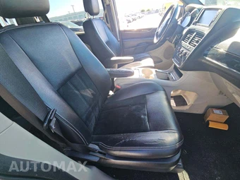 2018 Dodge Grand Caravan SXT 121.2" WB – miniatura 16