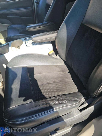 2018 Dodge Grand Caravan SXT 121.2" WB – miniatura 19