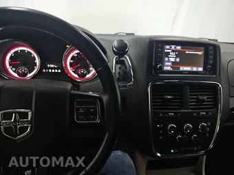 2018 Dodge Grand Caravan SXT 121.2" WB - miniatura 11