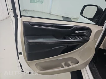 2018 Dodge Grand Caravan SXT 121.2" WB - miniatura 9