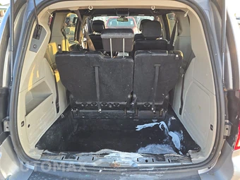 2018 Dodge Grand Caravan SXT 121.2" WB – miniatura 17