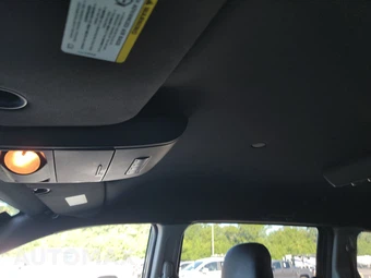 2018 Dodge Grand Caravan SXT 121.2" WB - miniatura 19