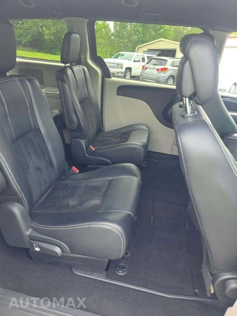 2018 Dodge Grand Caravan SXT 121.2" WB - miniatura 17