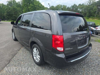 2018 Dodge Grand Caravan SXT 121.2" WB - miniatura 2